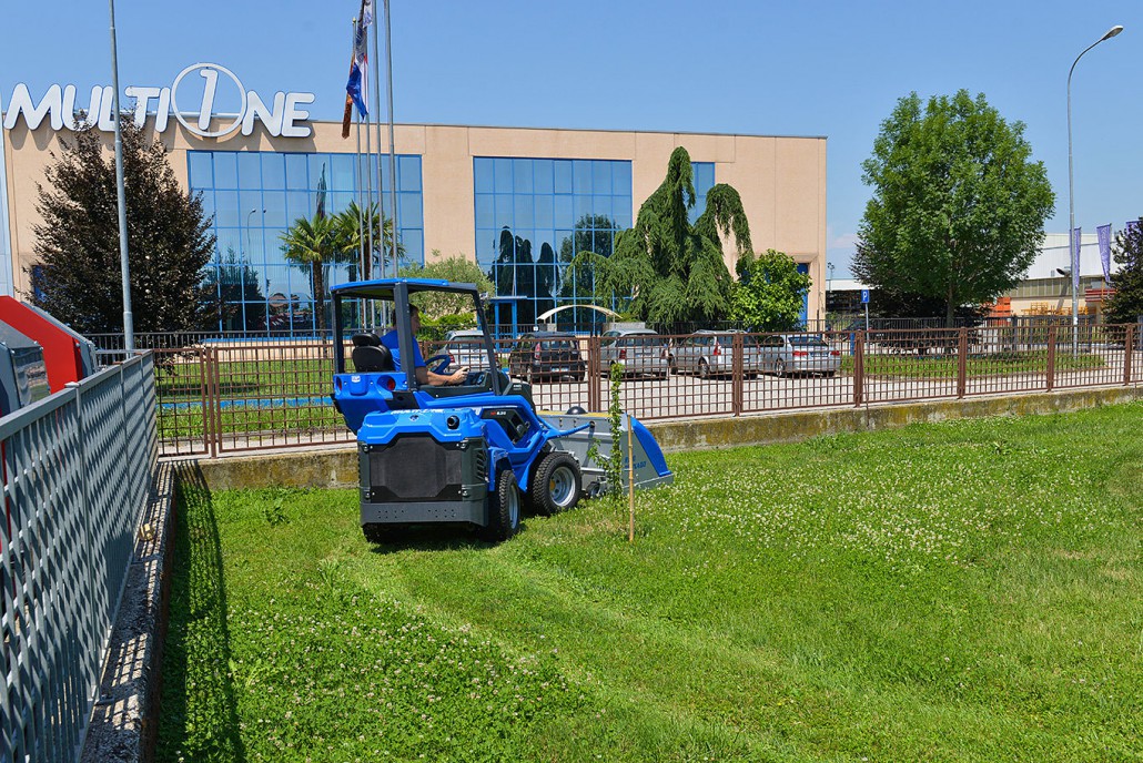 MultiOne mini loader 6 series with tornado lawn mower 21