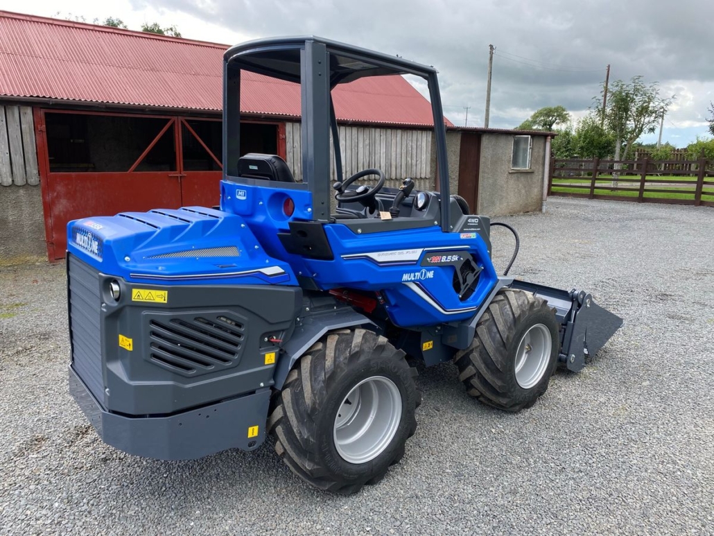 MultiOne mini loader 8.5 series 01
