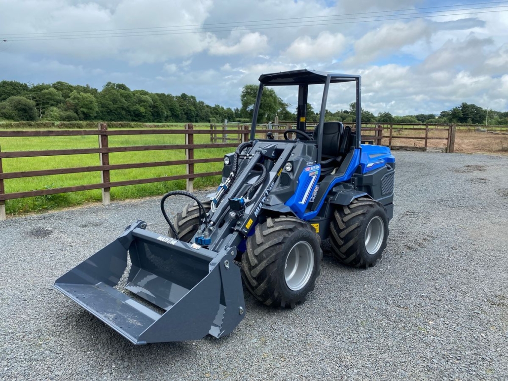MultiOne mini loader 8.5 series 03