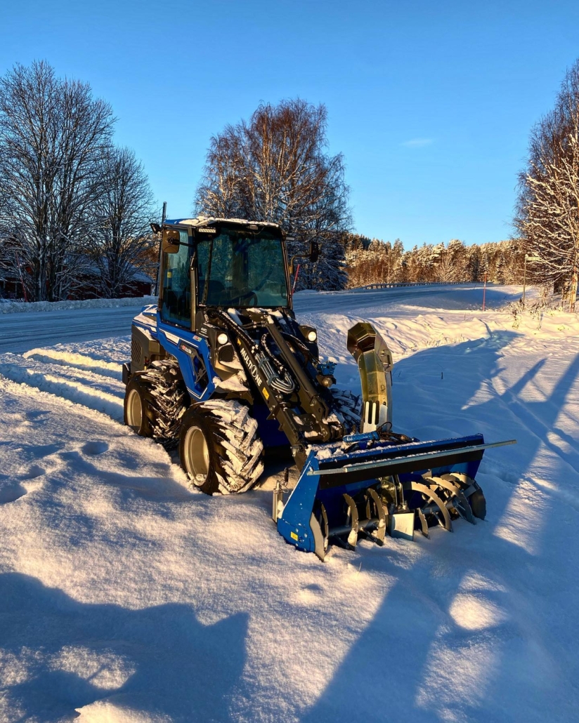 MultiOne mini loader 8.5 series 09