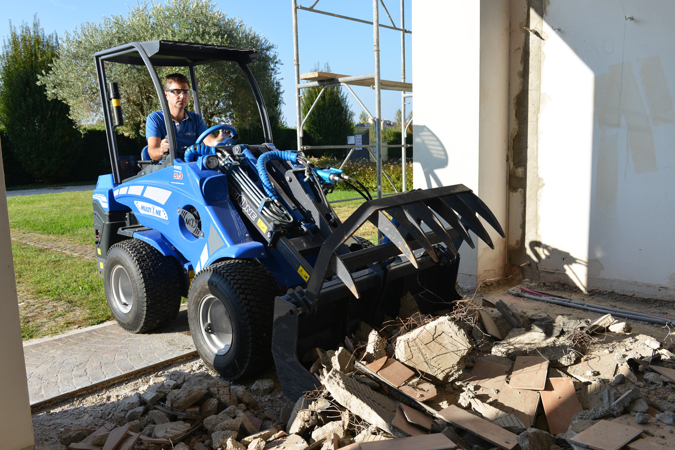 Multione grapple bucket