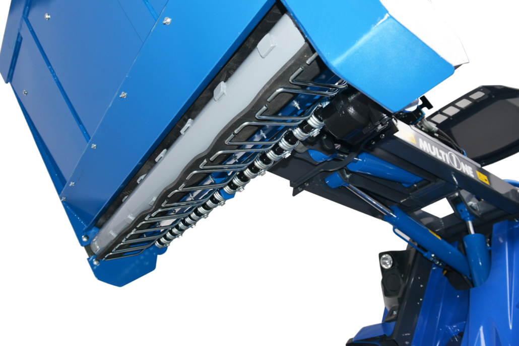 self loading salt spreader seen from below